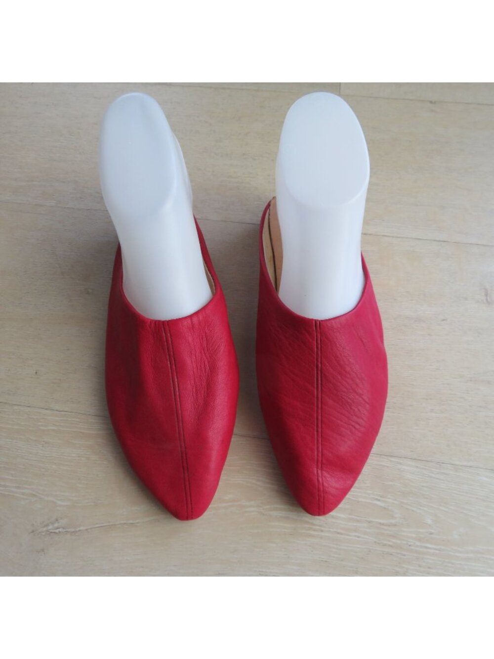 Red Leather Pointed-Toe Slip-On Women’s Mules EU 37 US 6.5